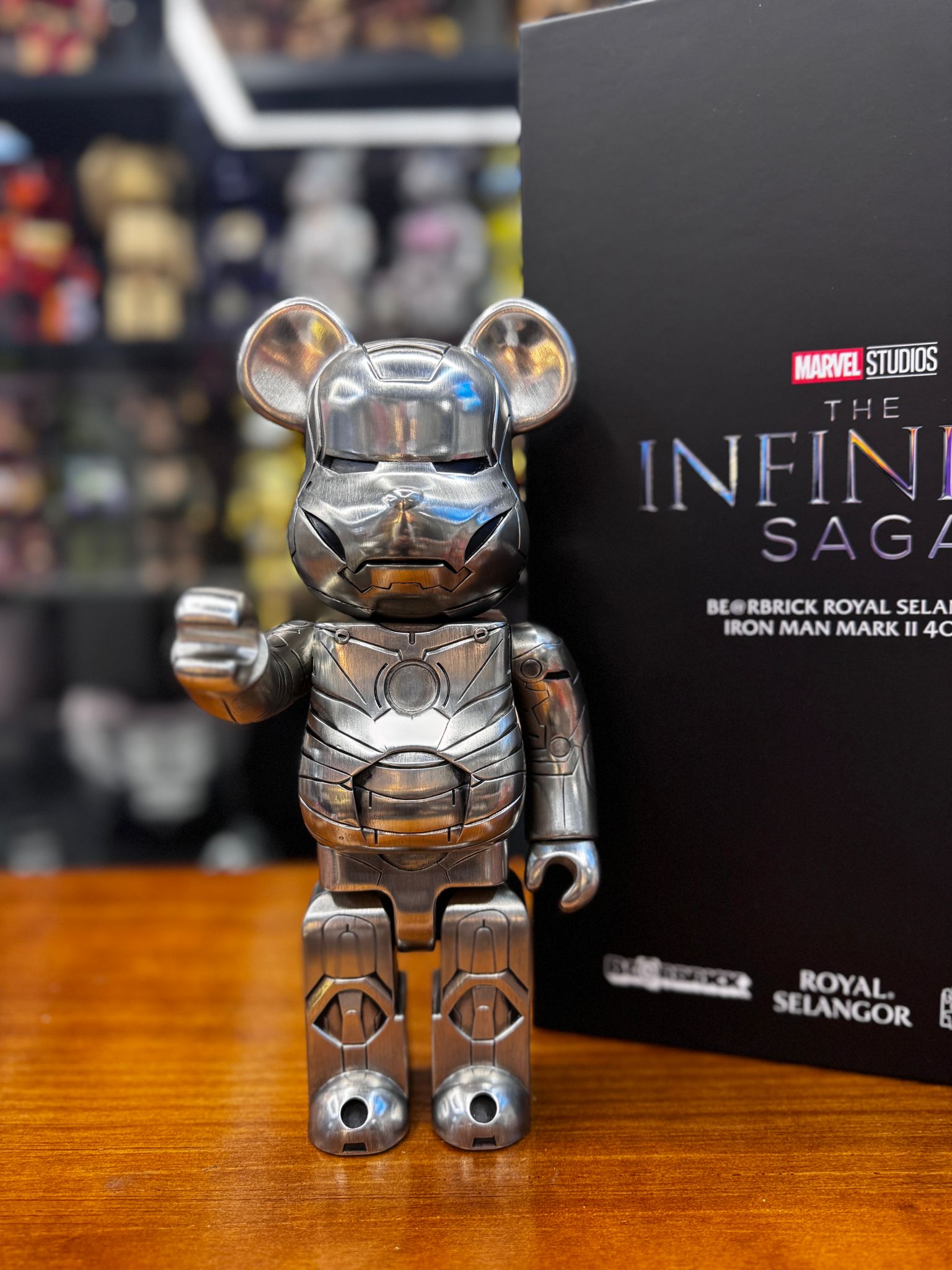 400％ BE@RBRICK ROYAL SELANGOR IRON MAN MARK II