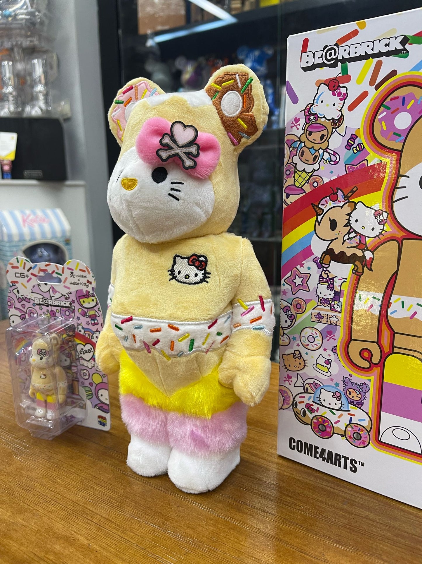 100% & 400% Hello Kitty x Tokidoki x Bearbrick (3 brands)