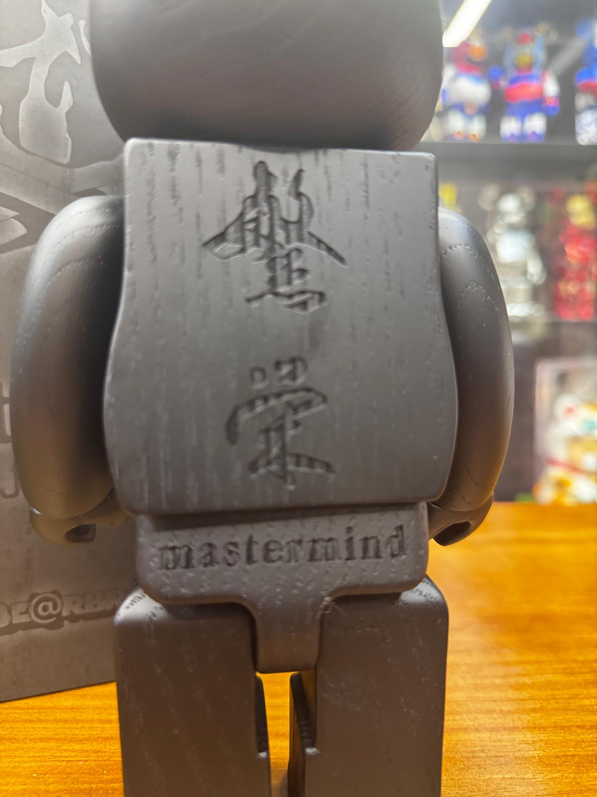 400％ BE@RBRICK カリモク mastermind JAPAN 墨黒