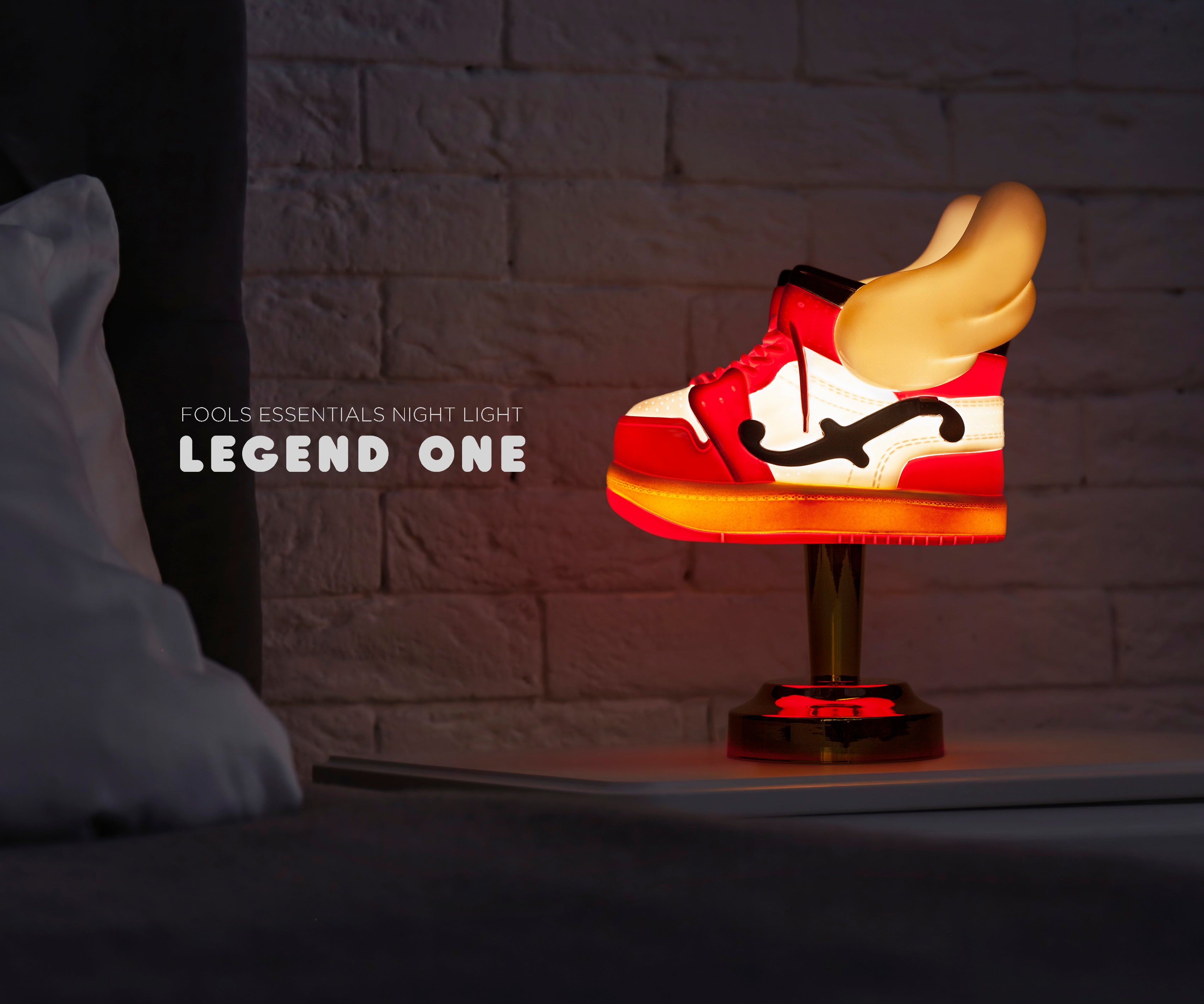 FOOLS ESSENTIALS NIGHT LIGHT LEGEND ONE