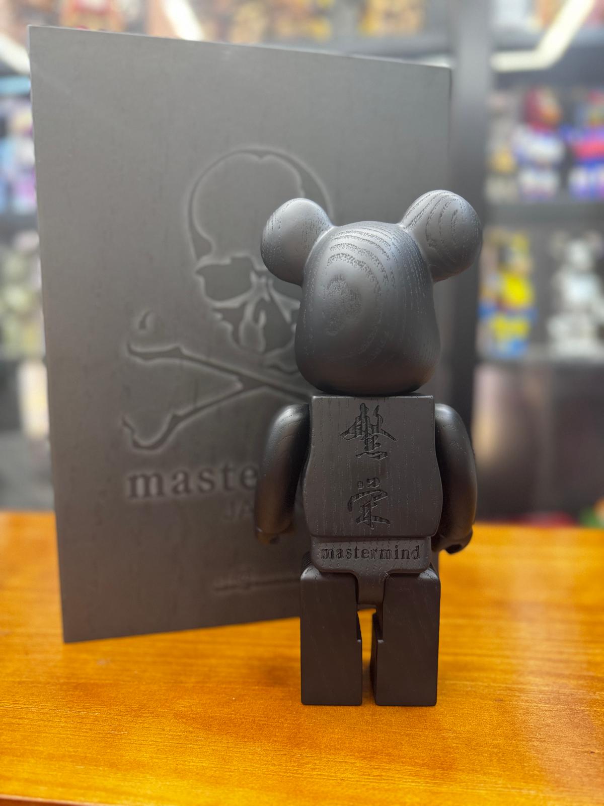 400％ BE@RBRICK カリモク mastermind JAPAN 墨黒