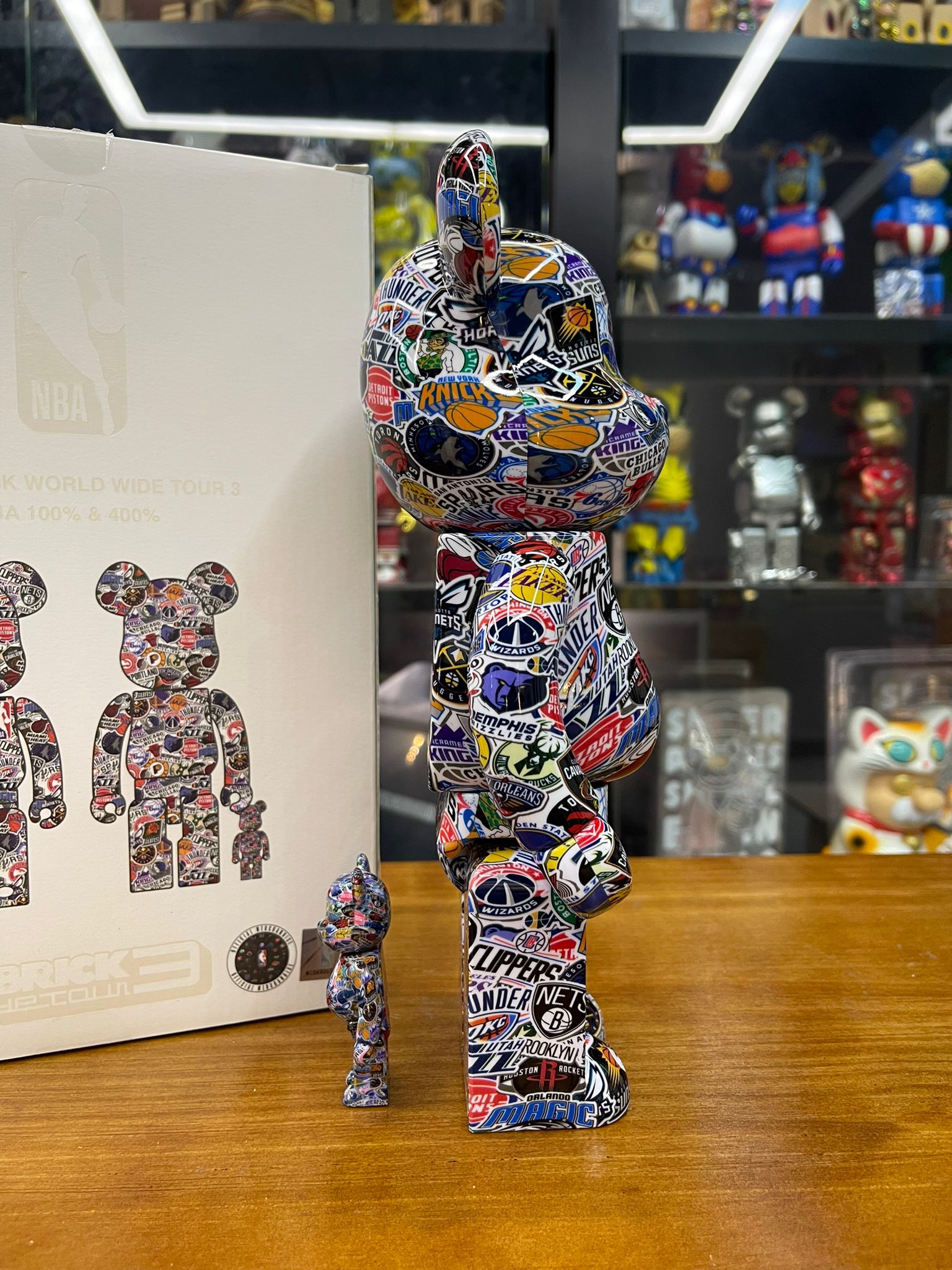 100％ & 400％ BE@RBRICK NBA