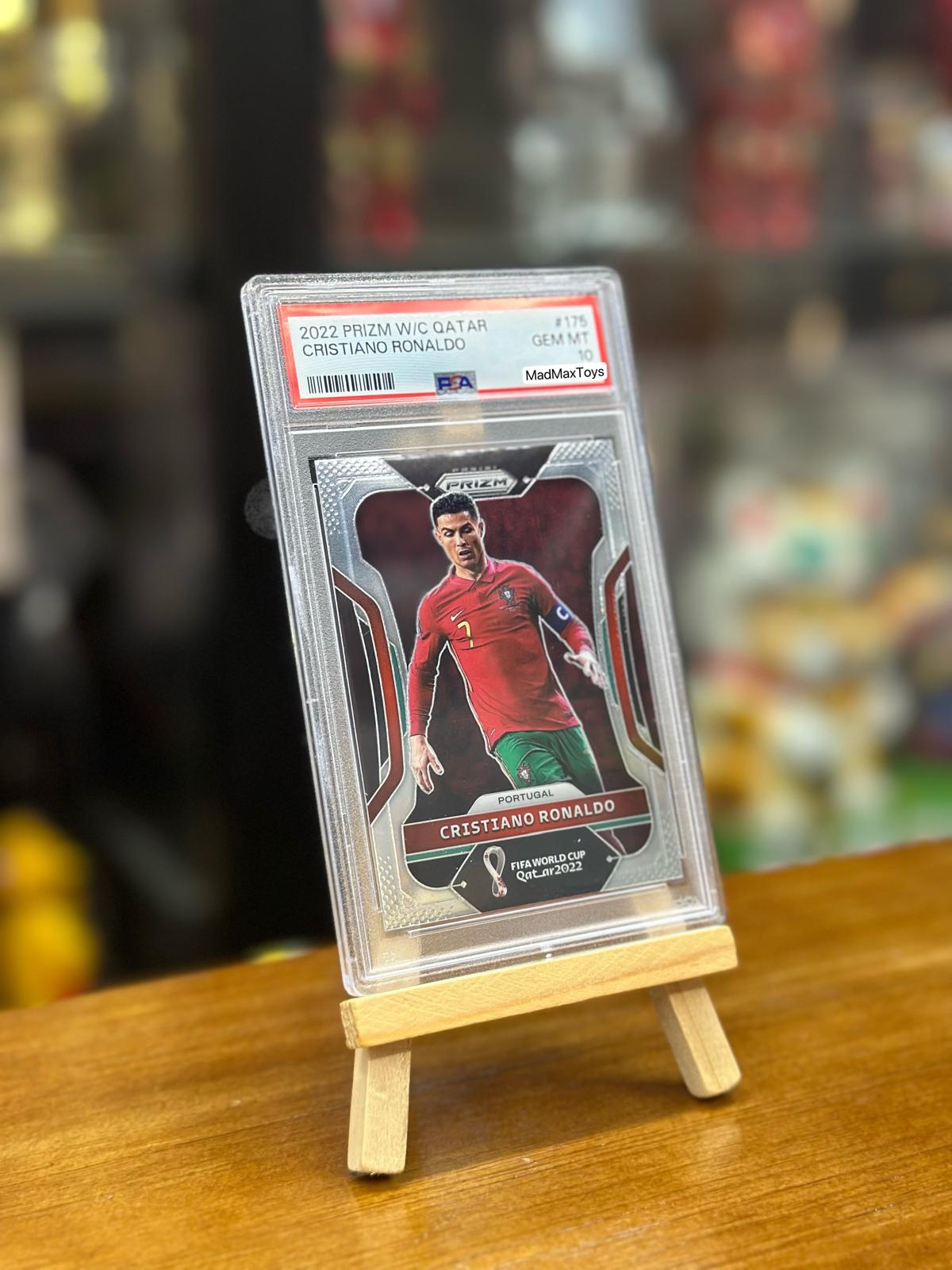 PSA 10 2022 PRIZM W/C QATAR CRISTIANO RONALDO