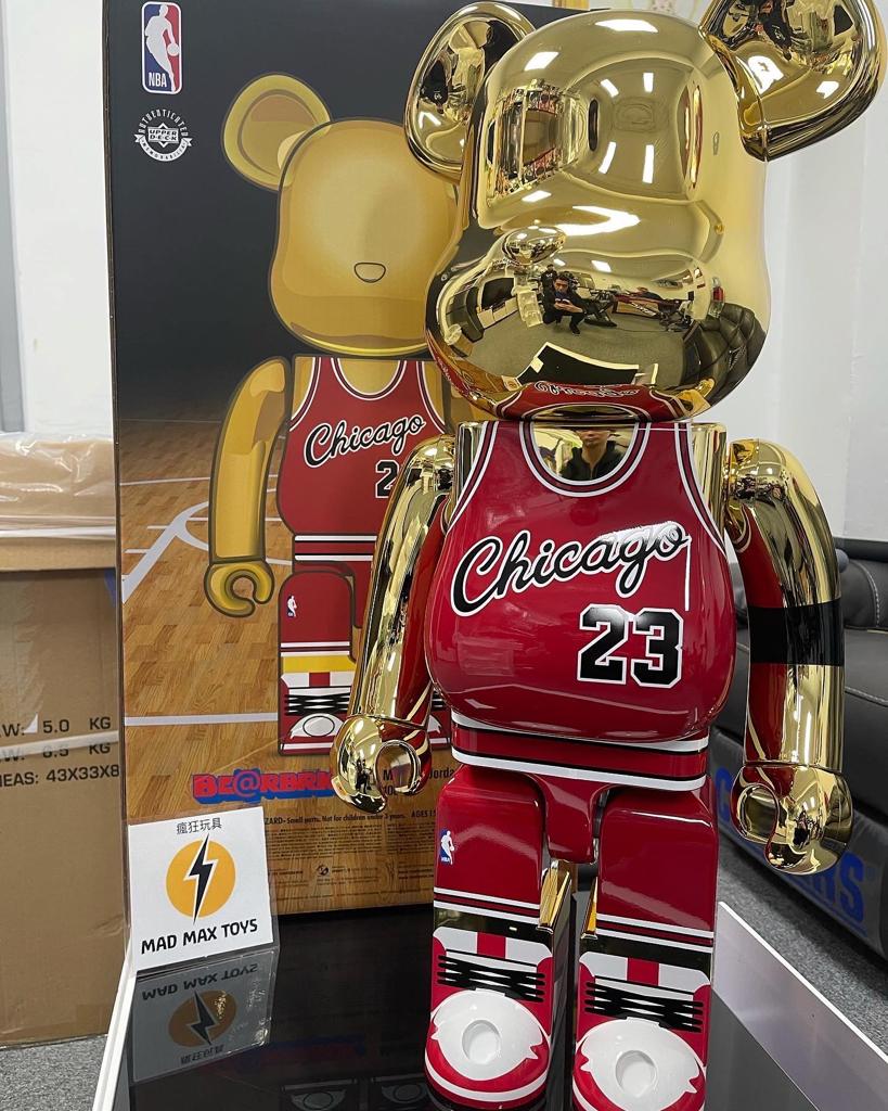 1000% Michael Jordan 1985 Rookie Jersey Bearbrick