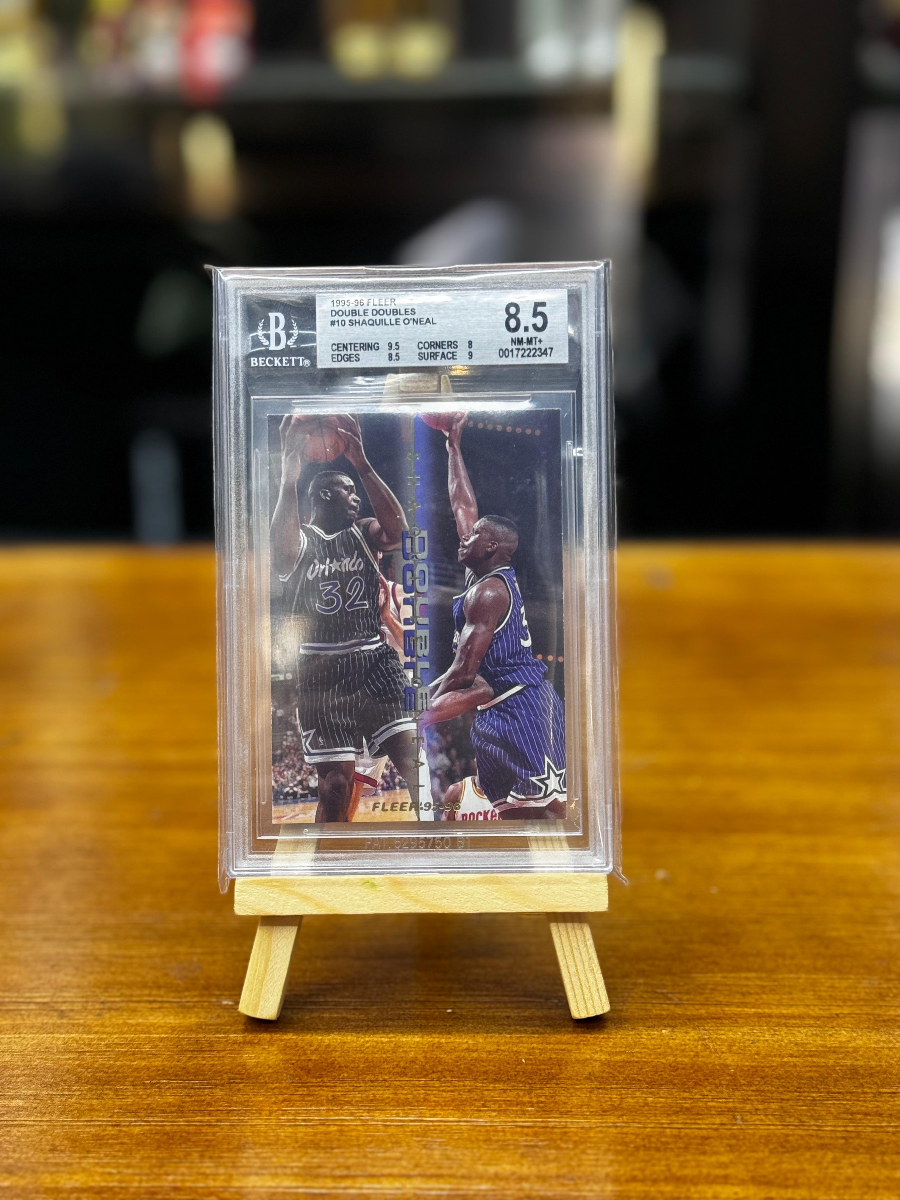 BGS 8.5 1995-96 Fleer Double Doubles #10 Shaquille O'Neal