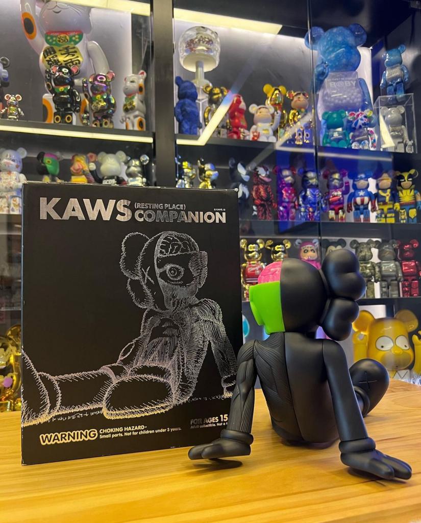 Kaws Companion Resting Place 2013 Black Color (open box only)