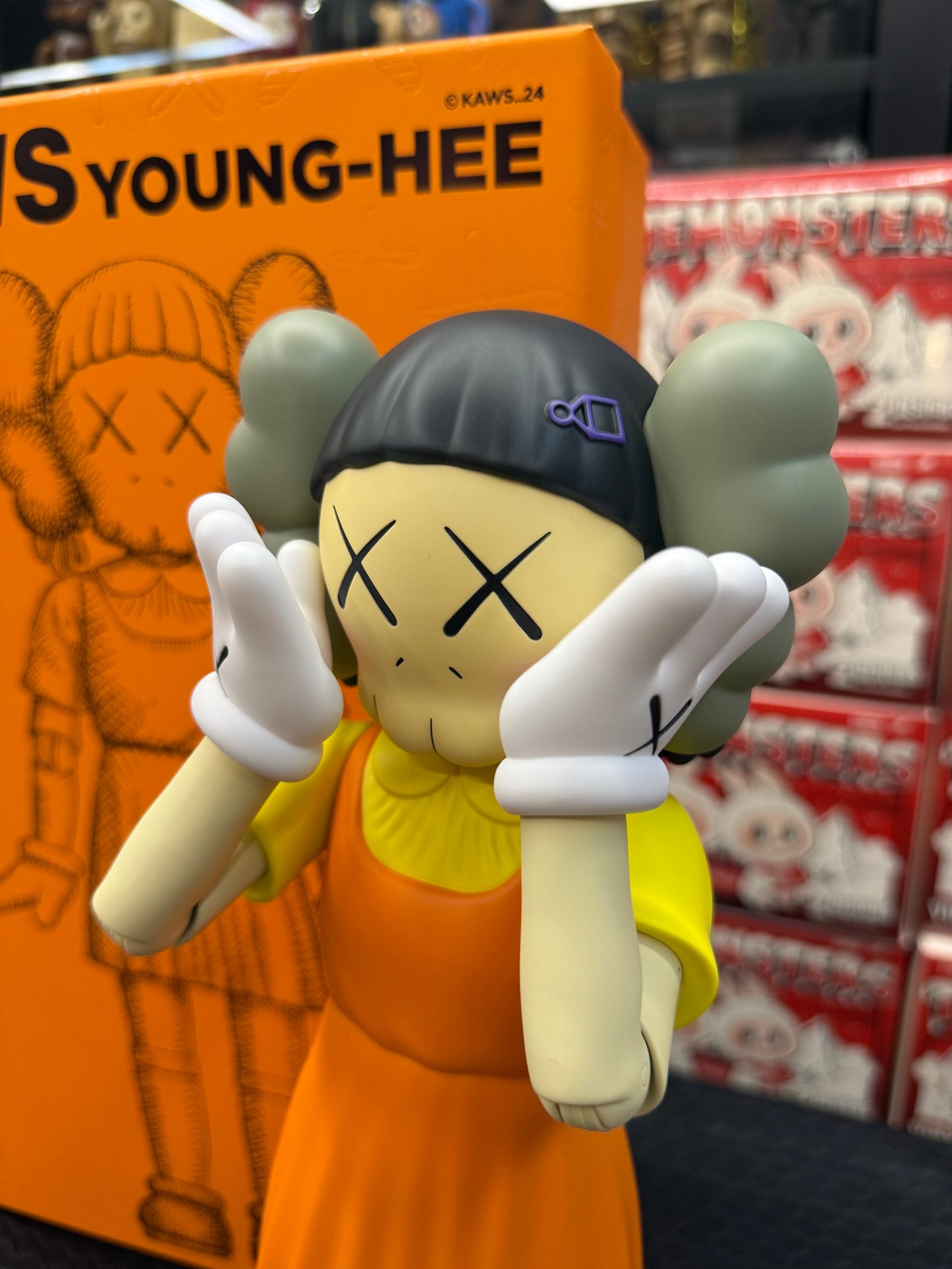 KAWS YOUNG-HEE Figure (Coloured)