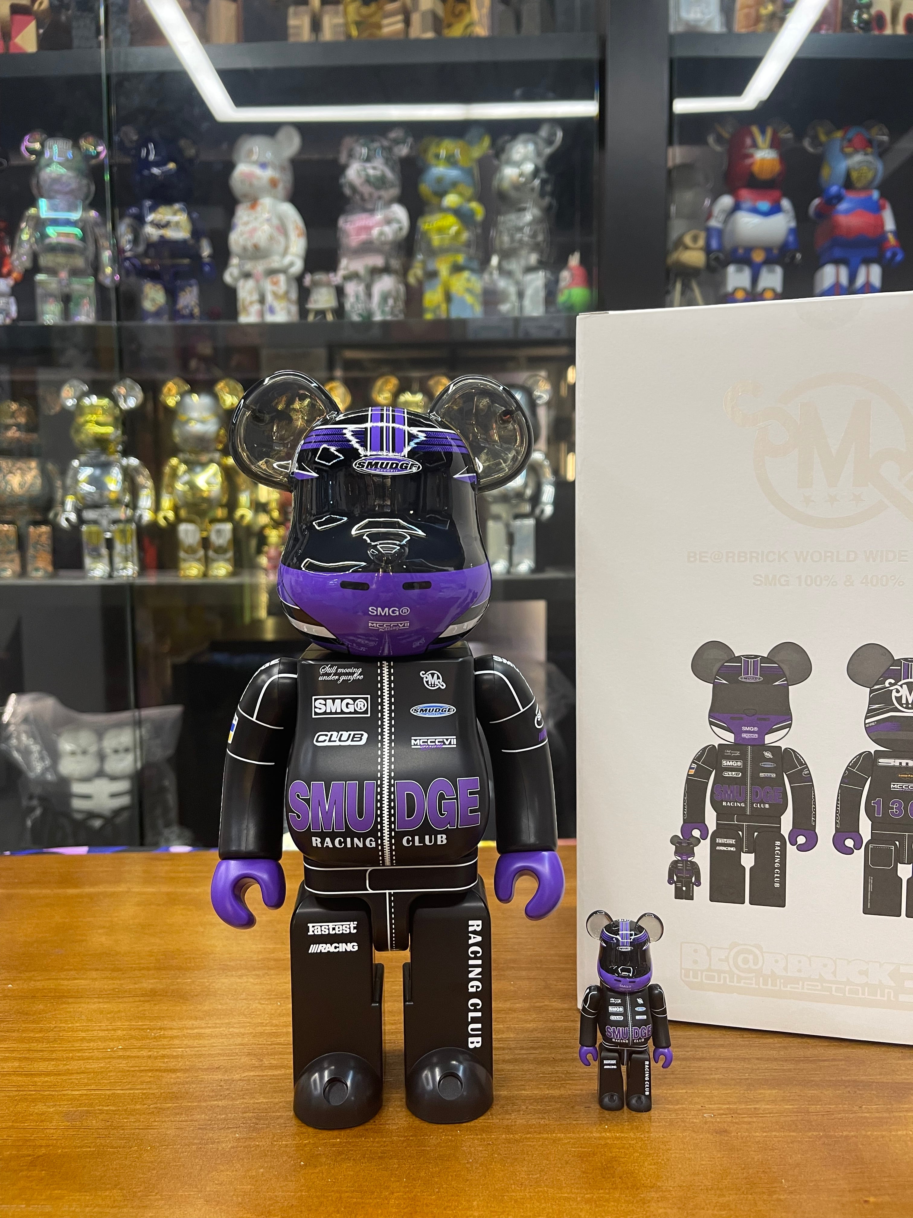 100％ & 400％ Be@rbrick World Wide Tour 3 SMG