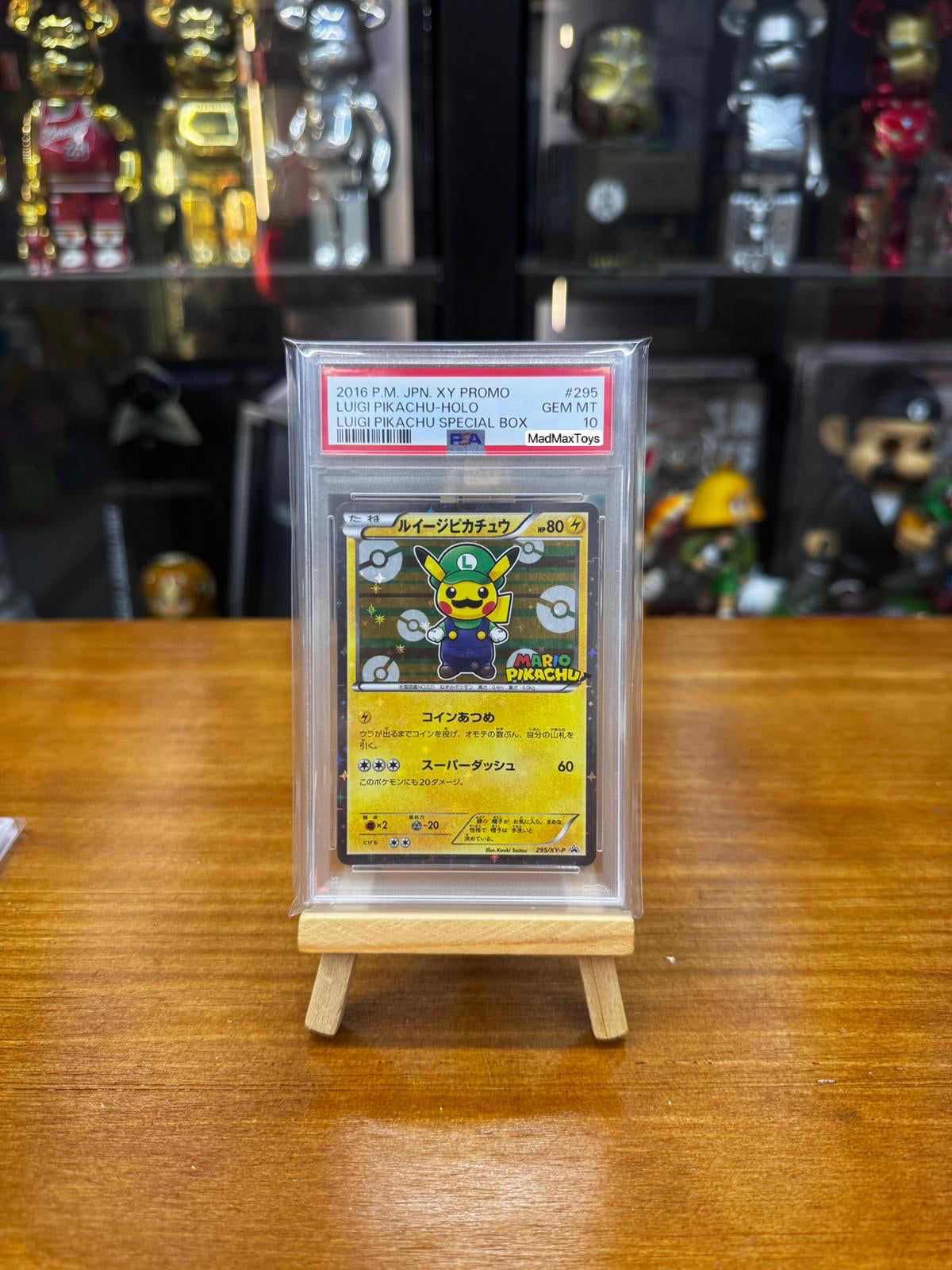 PSA 10 2016 Pokemon Card Japanese Luigi Pikachu -Holo Special Box (295/XY-P)