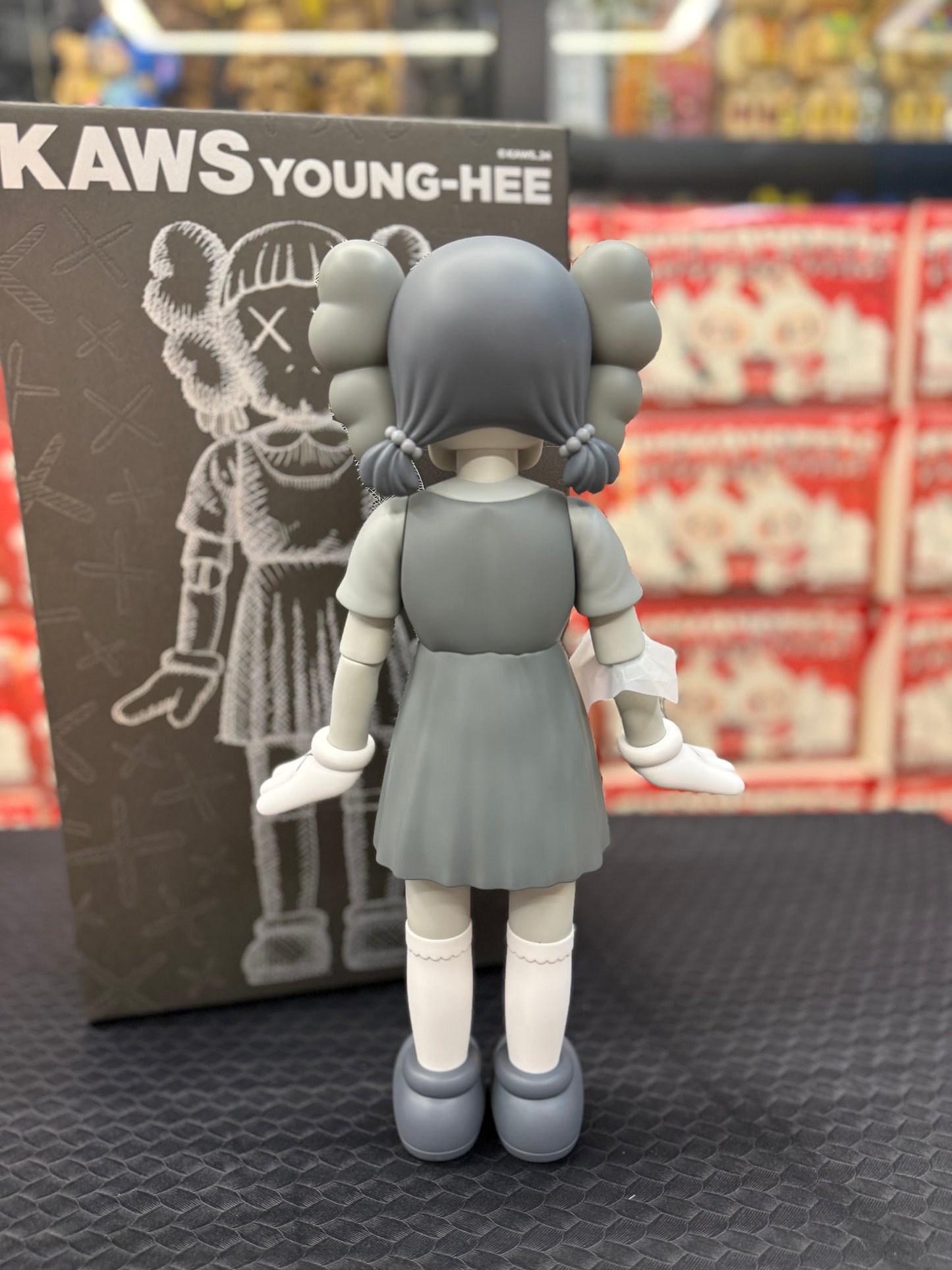 KAWS YOUNG-HEE Figure (Monotone)