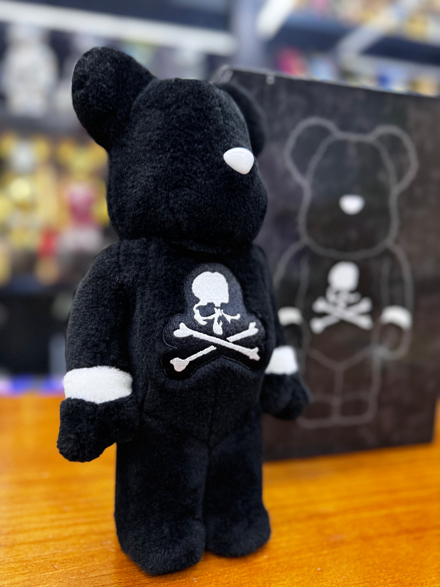 400％ BE@RBRICK Mastermind JAPAN COSTUME Ver.