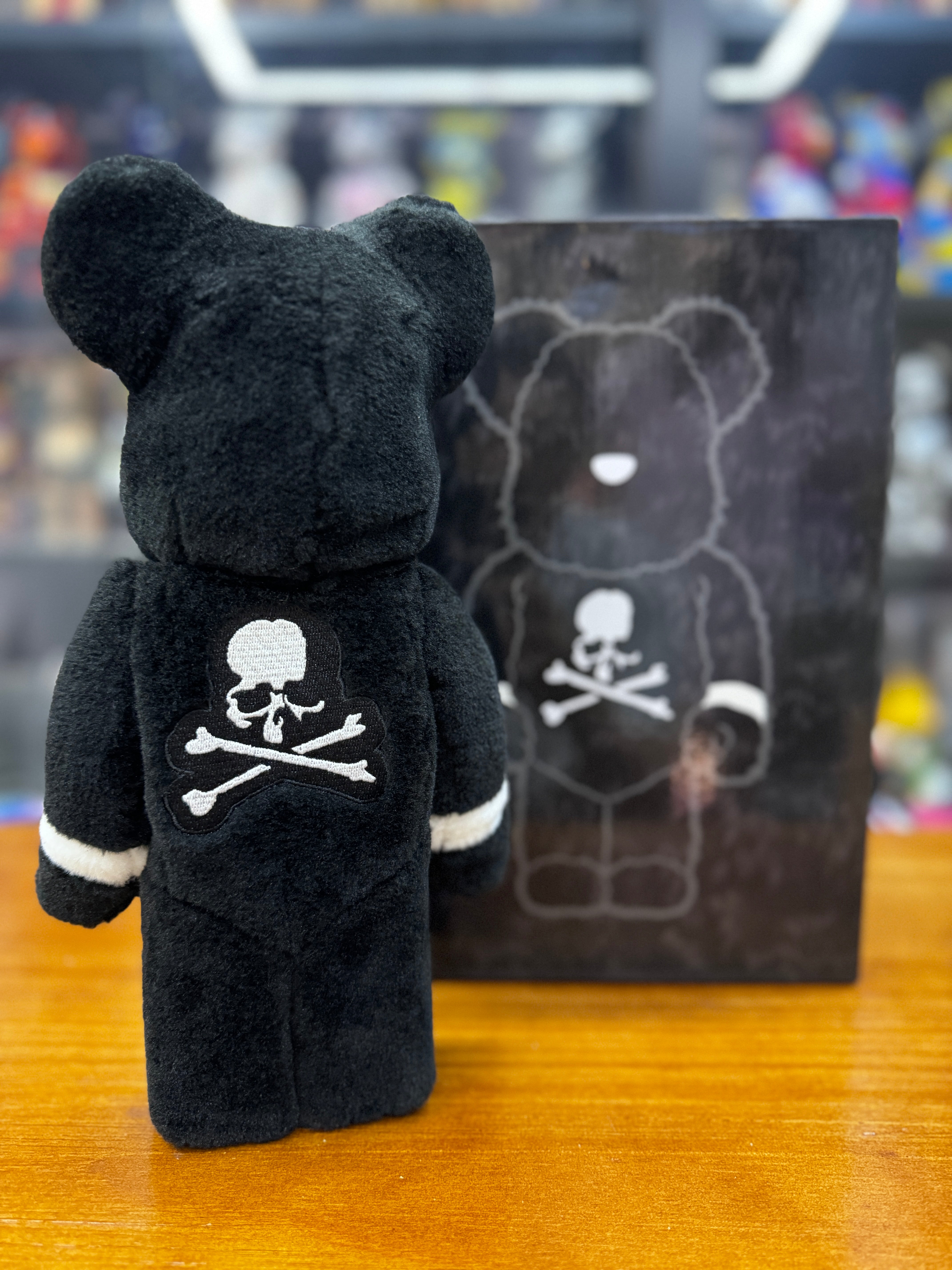 400％ BE@RBRICK Mastermind JAPAN COSTUME Ver.