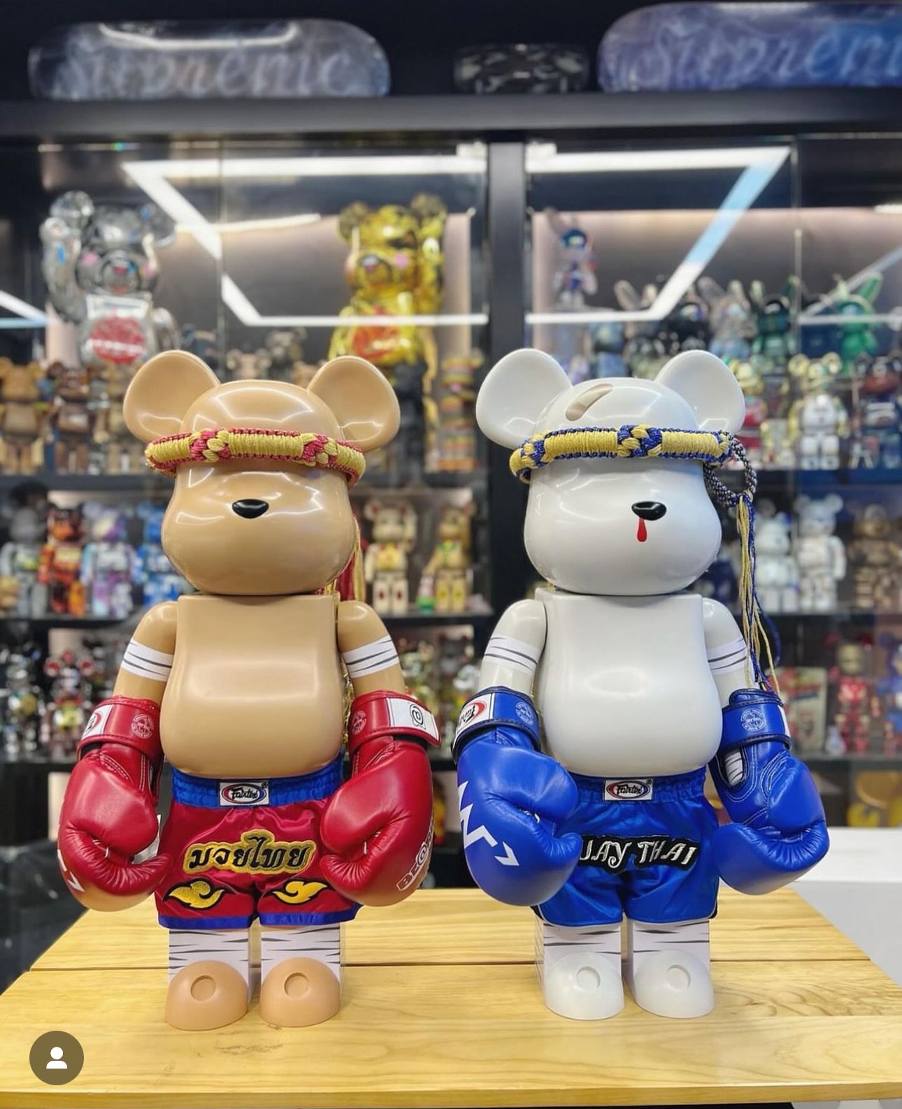 Set Of 2pcs 1000% Be@rbrick Muay Thai (Red) & (Blue) WWT3 Bangkok Edition