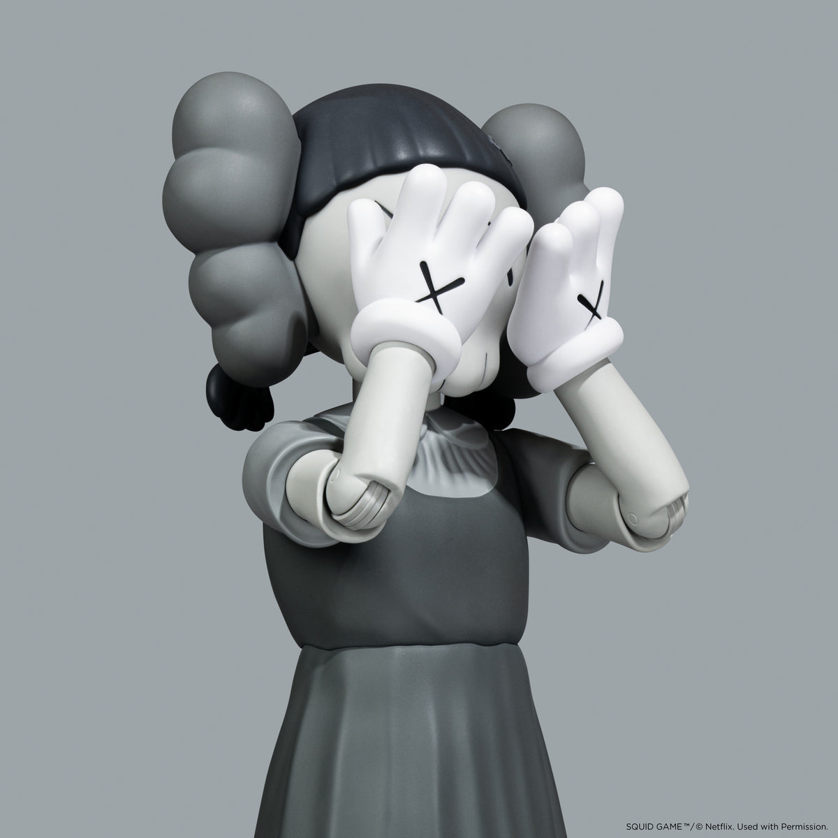 KAWS YOUNG-HEE Figure (Monotone)