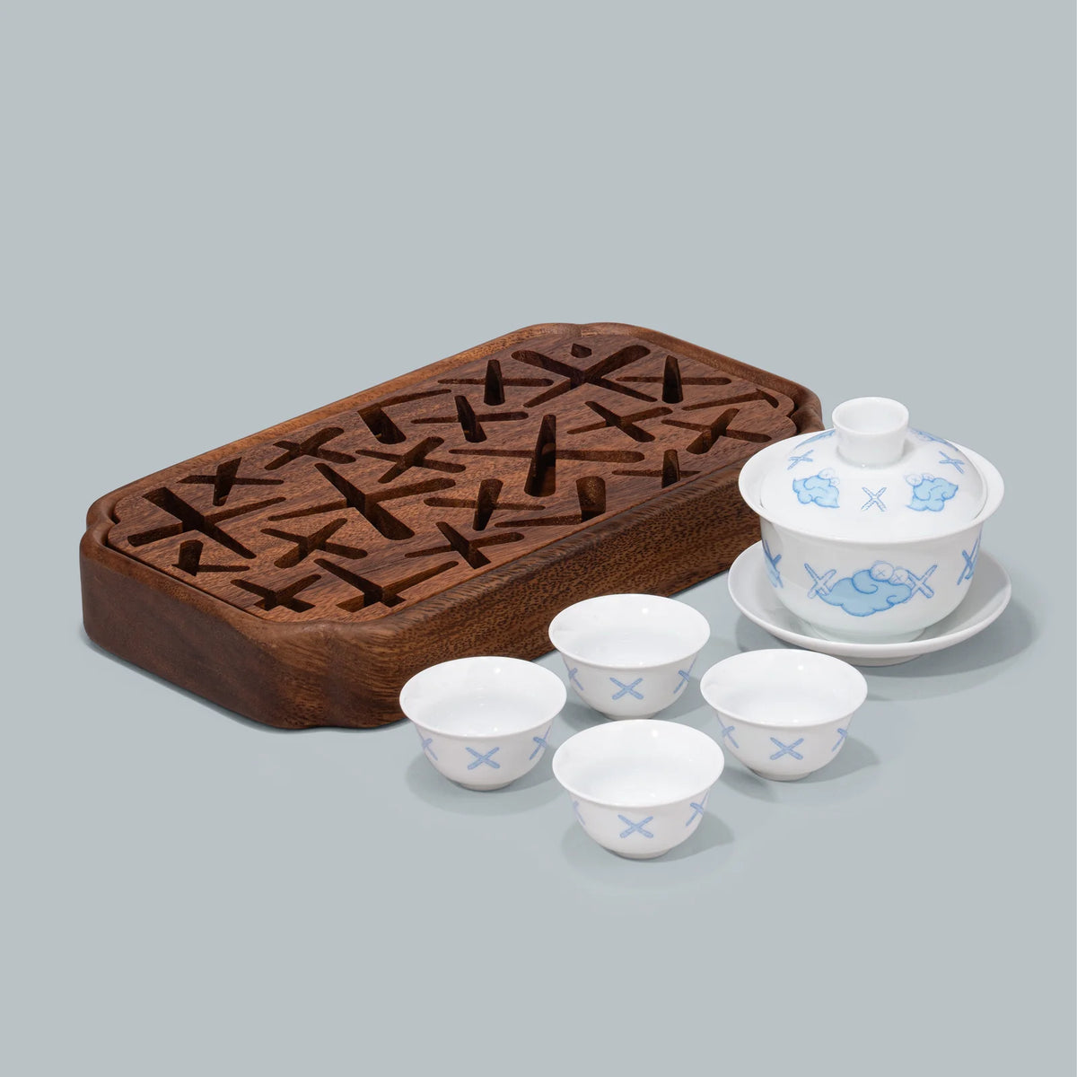 KAWS:HOLIDAY HANGZHOU - Chinese Tea Cup Set