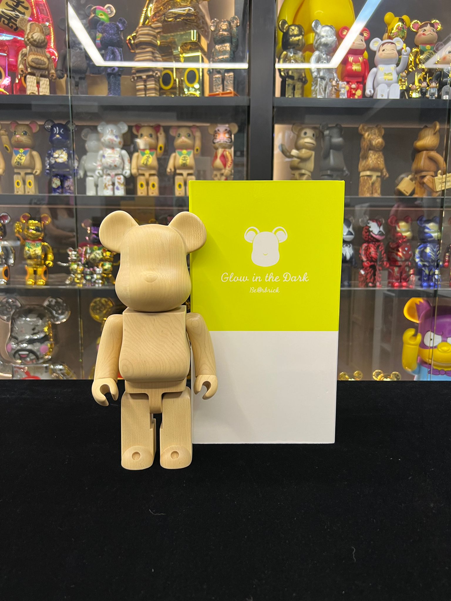 400% Be@rbrick Glow In The Dark karimoku