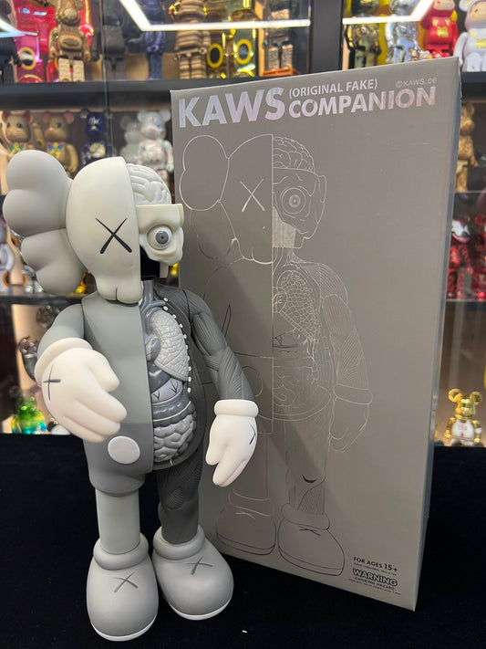 Kaws Companion (Original Fake) 2006 灰半解