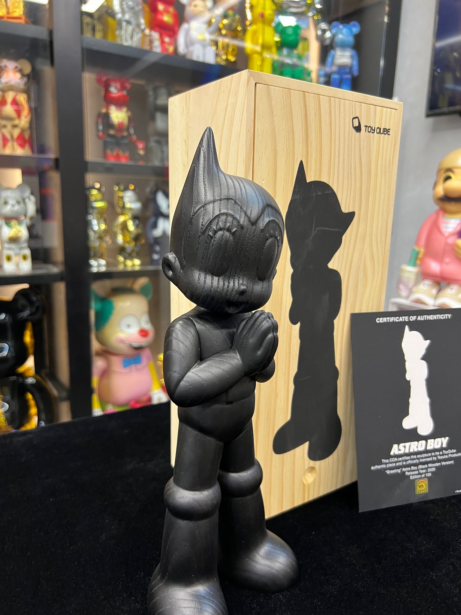 Toy Cube Artso Boy Black Wooden Version