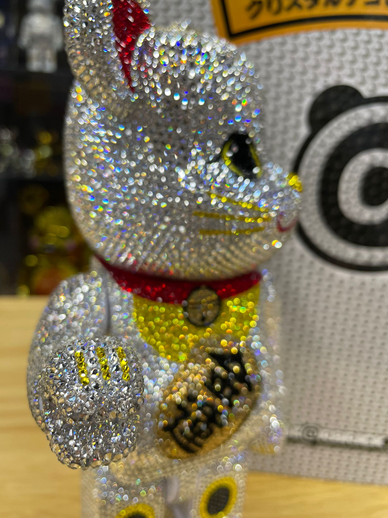 400％ CRYSTAL DECORATE BE@RBRICK 招き猫 金運