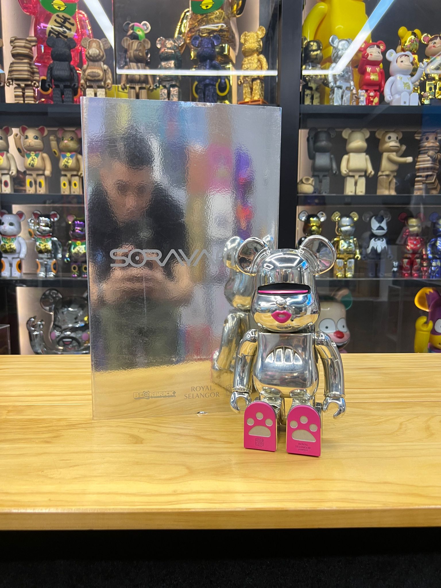 400% Be@rbrick Royal Selangor x Sorayama Silver