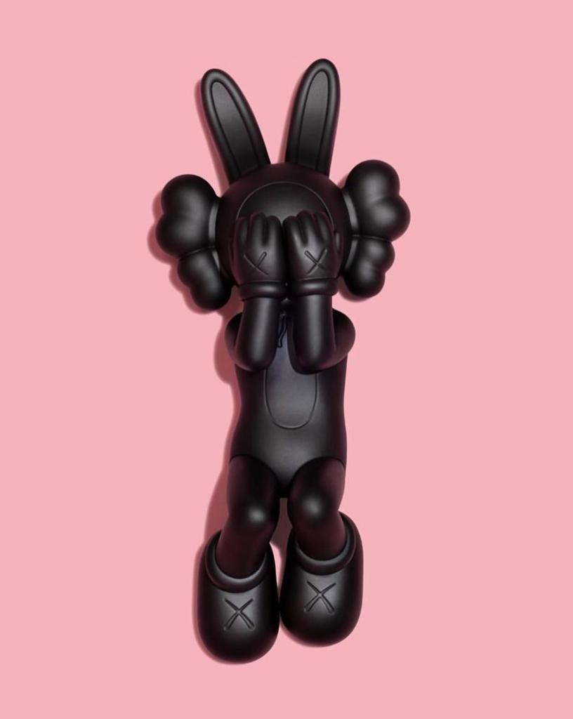 KAWS:HOLIDAY INDONESIA - Figure (Black)