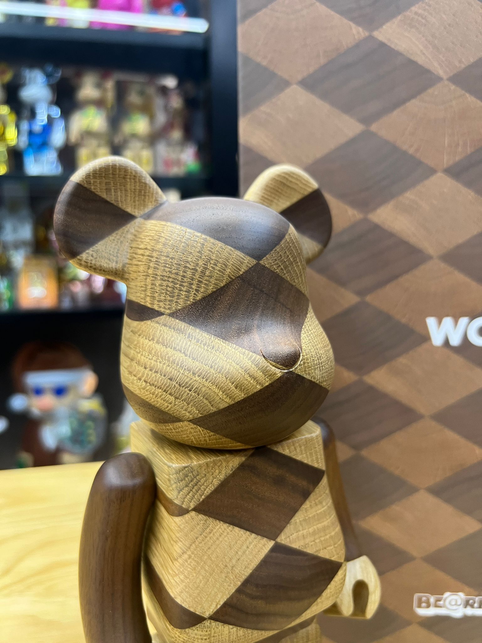 400% Be@rbrick Karimoku Woven