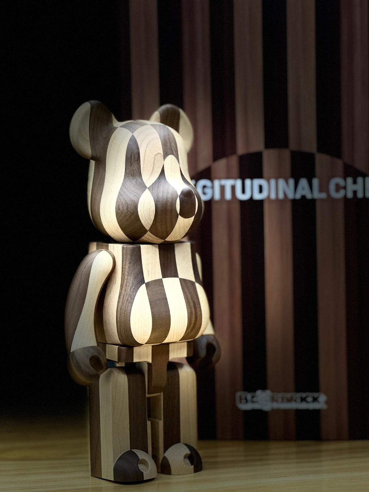 400% Be@rbrick Karimoku Longitudinal Chess