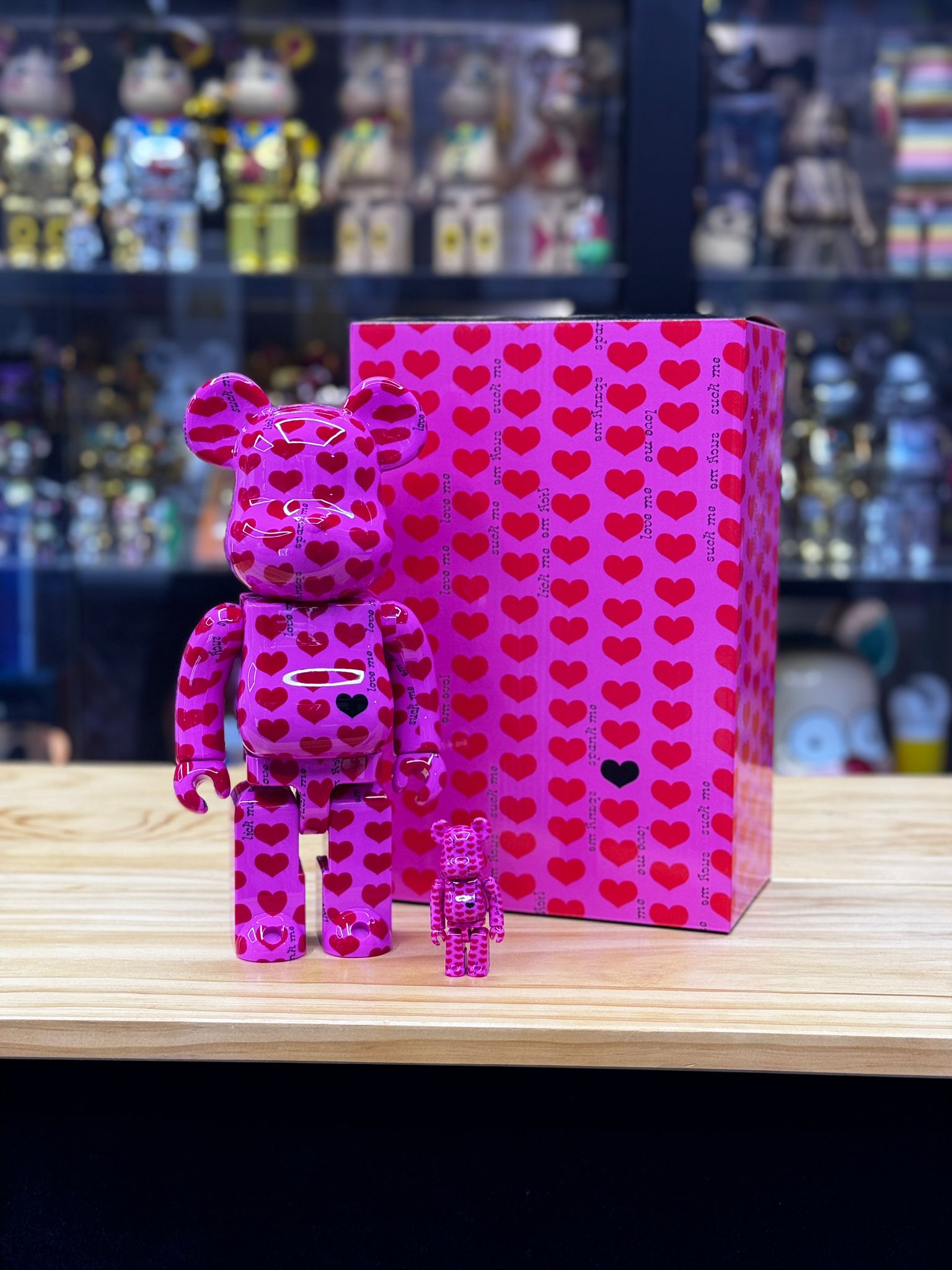 100% & 400% Bearbrick x Hide Pink Heart