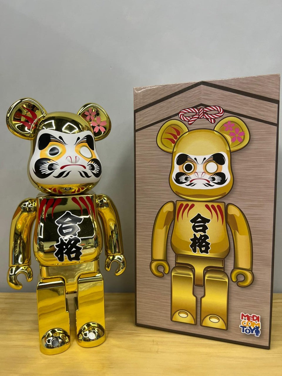400% 達磨 合格 金メッキ 鍍金(Daruma Gold Chrome Pass)