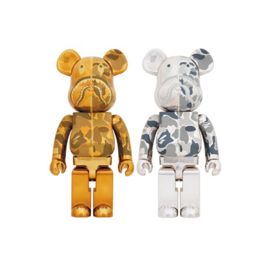 Set of 2 1000% BAPE(R) Camo Shark 1000％ Gold ＆ Silver