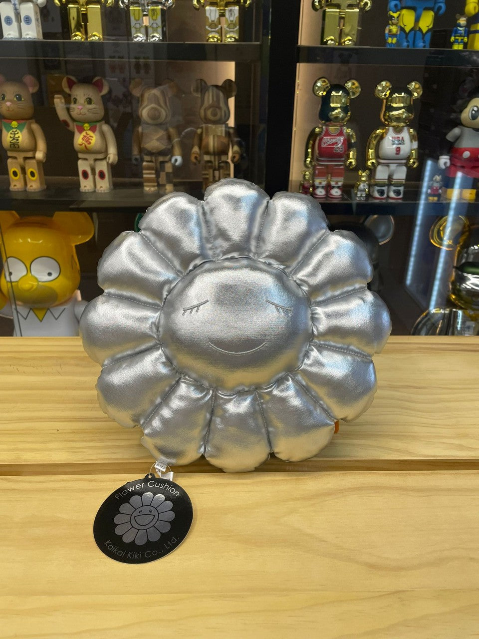 30cm Flower Cushion (Silver)