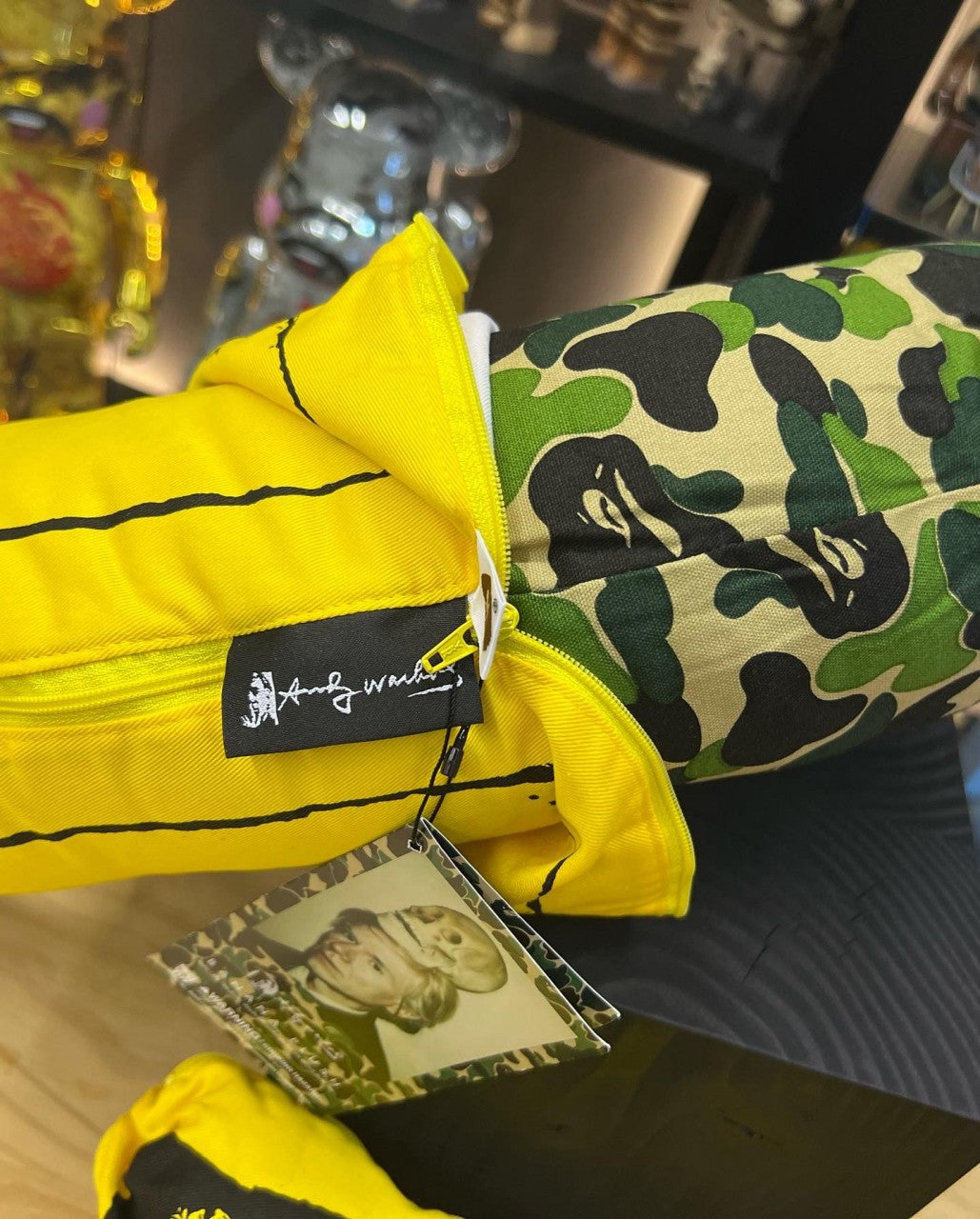 Lot de 3pcs Medicom x A bathing Ape x Andy Warhol (Banana) Coussin Bleu/Rouge/Vert
