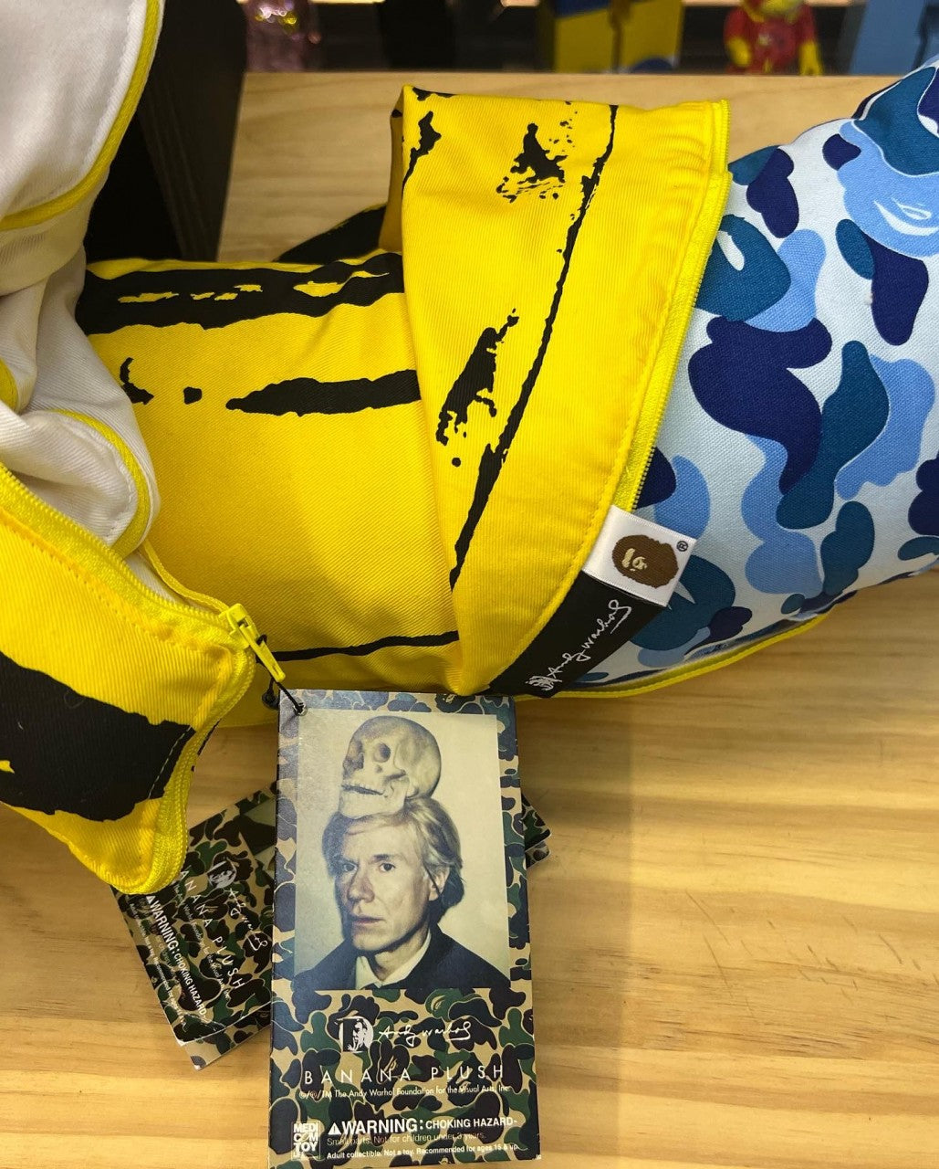 Lot de 3pcs Medicom x A bathing Ape x Andy Warhol (Banana) Coussin Bleu/Rouge/Vert
