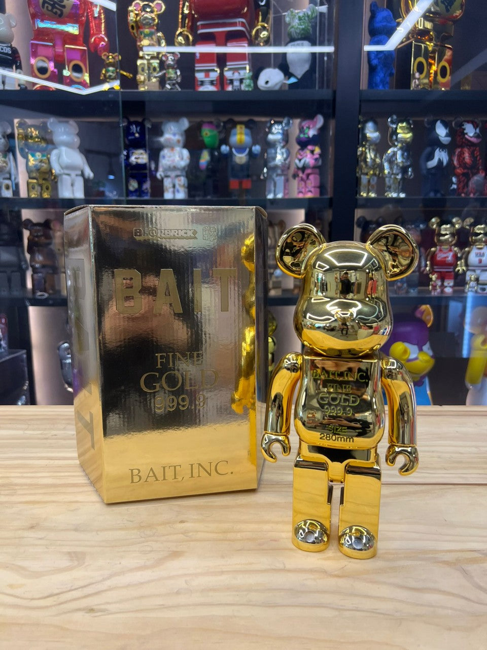 ทองคำแท่ง Be@rbrick Bait 400%