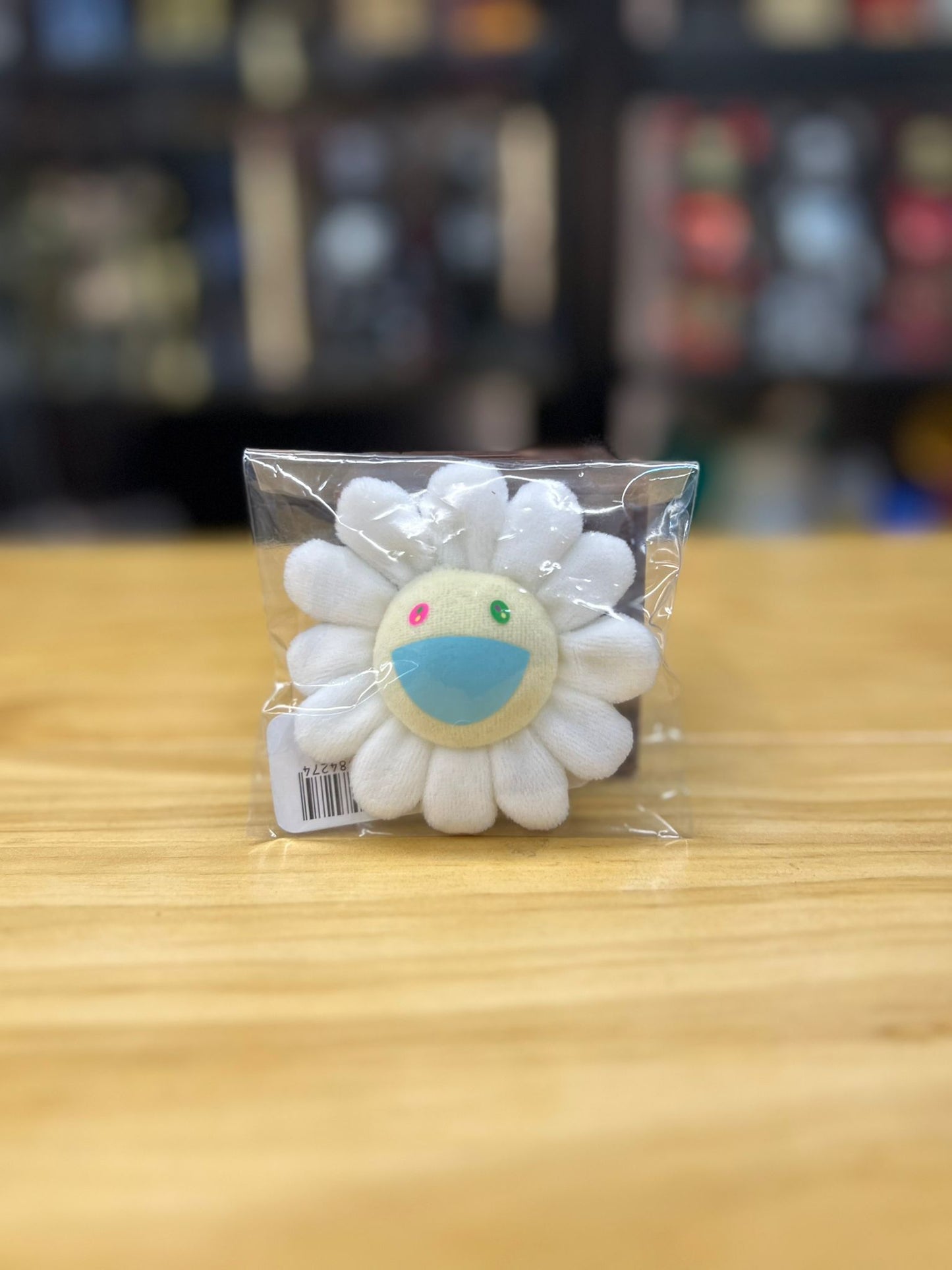 TAKASHI MURAKAMI 村上隆 Flower Keychain 小花扣針鎖匙扣 (White)