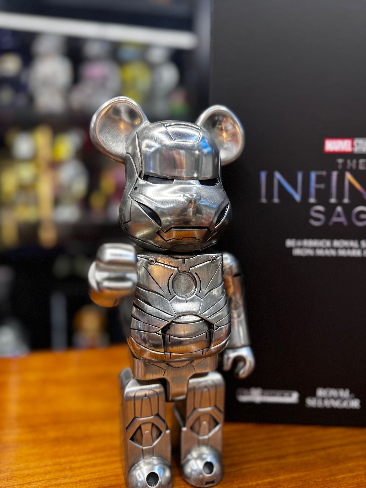 400％ BE@RBRICK ROYAL SELANGOR IRON MAN MARK II