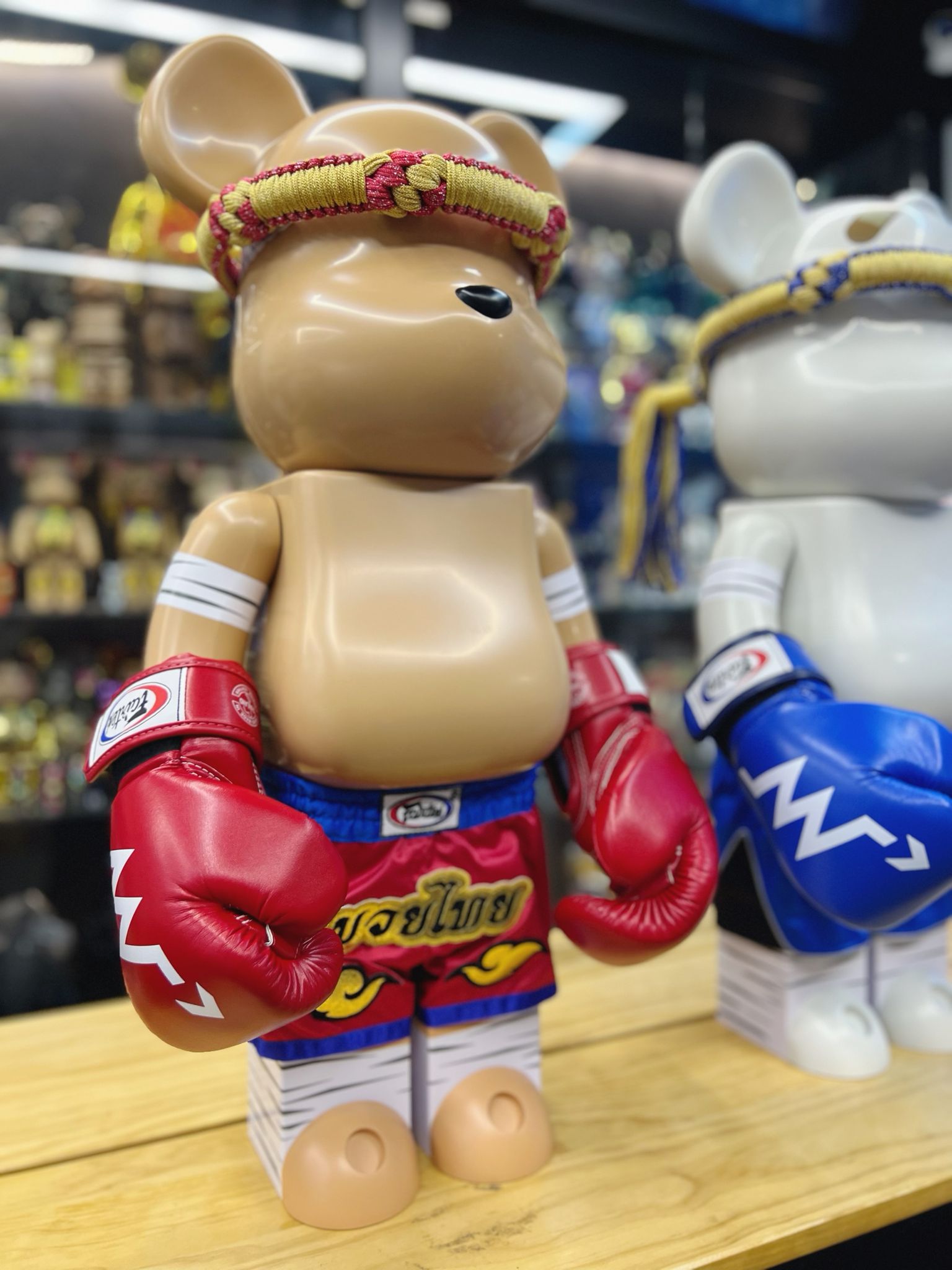 1000% Be@rbrick Muay Thai (Red) WWT3 Bangkok Edition