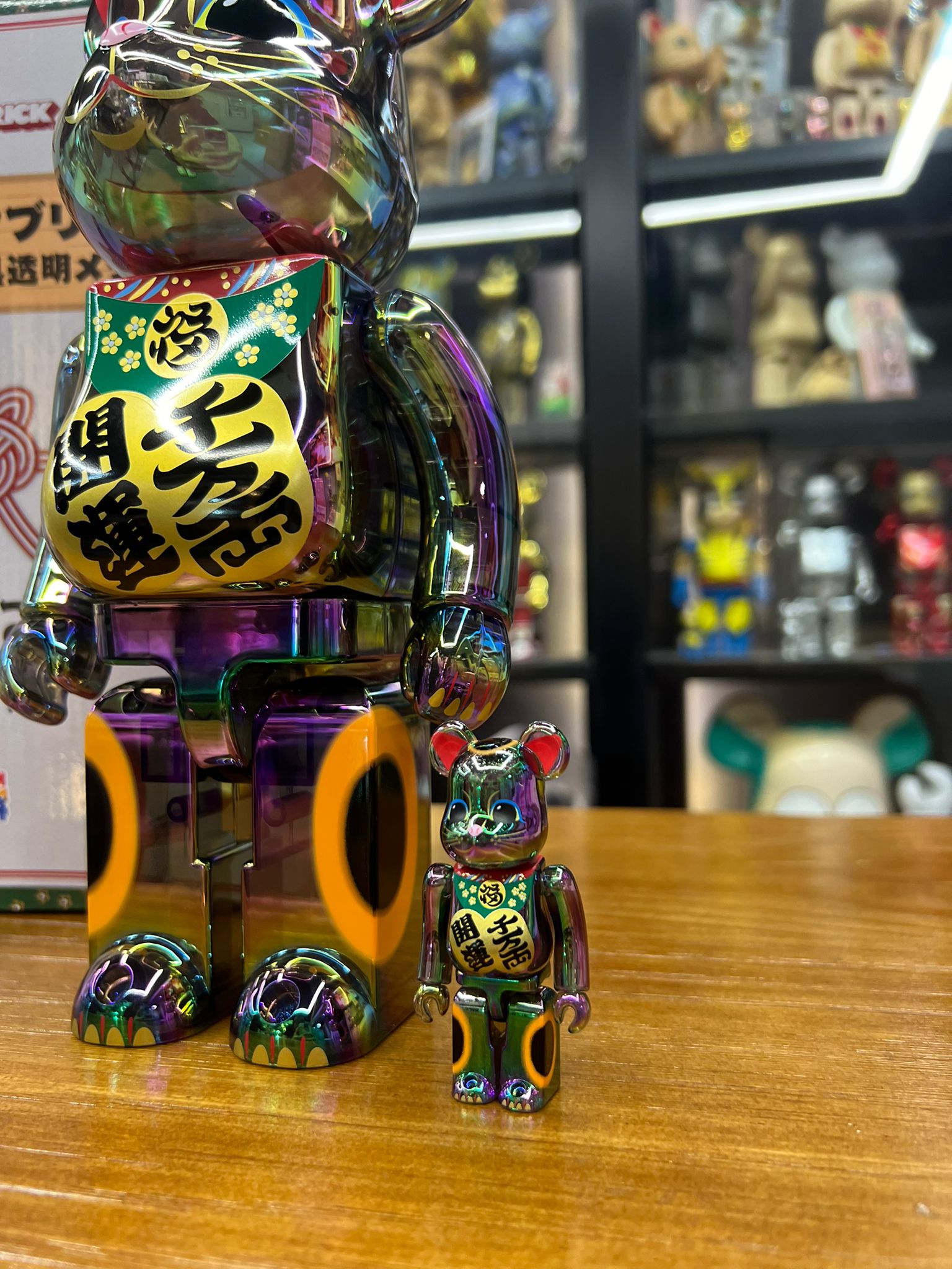 100% & 400% BE@RBRICK 招き猫 開運・千万両 黒透明メッキ