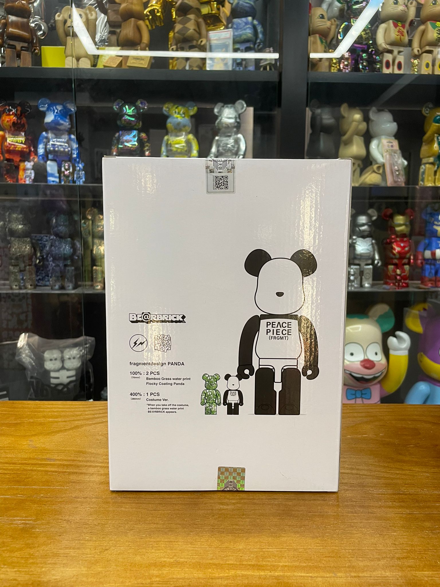 100% (2) & 400% Be@rbrick x Fragmentdesign Panda