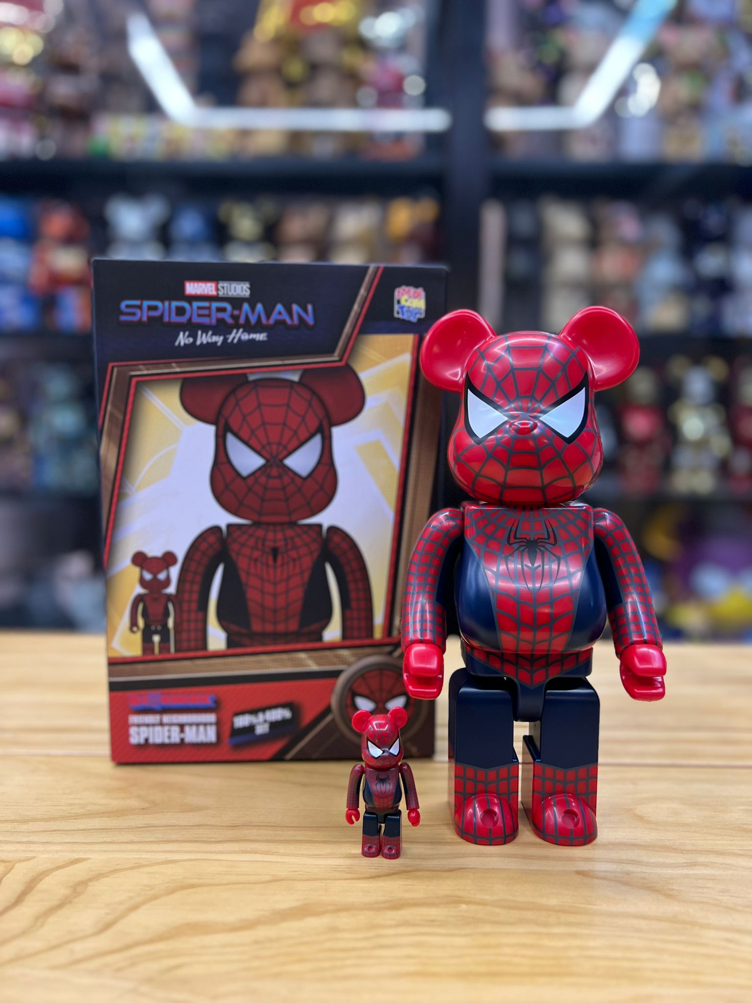 100％ & 400％ BE@RBRICK FRIENDLY NEIGHBORHOOD SPIDER-MAN