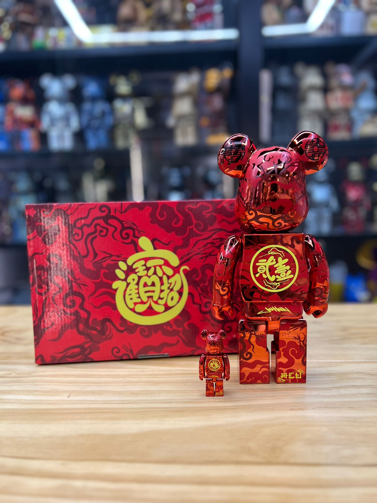 100% & 400% Bearbrick x acu 紅財神 招財進寶(Display Only)