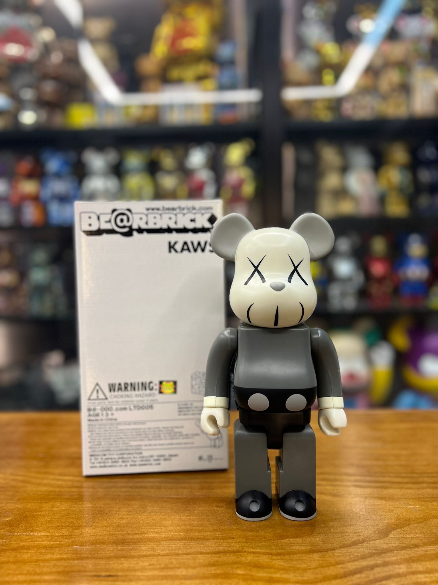 400% Be@rbrick Kaws 2002 (Grey)