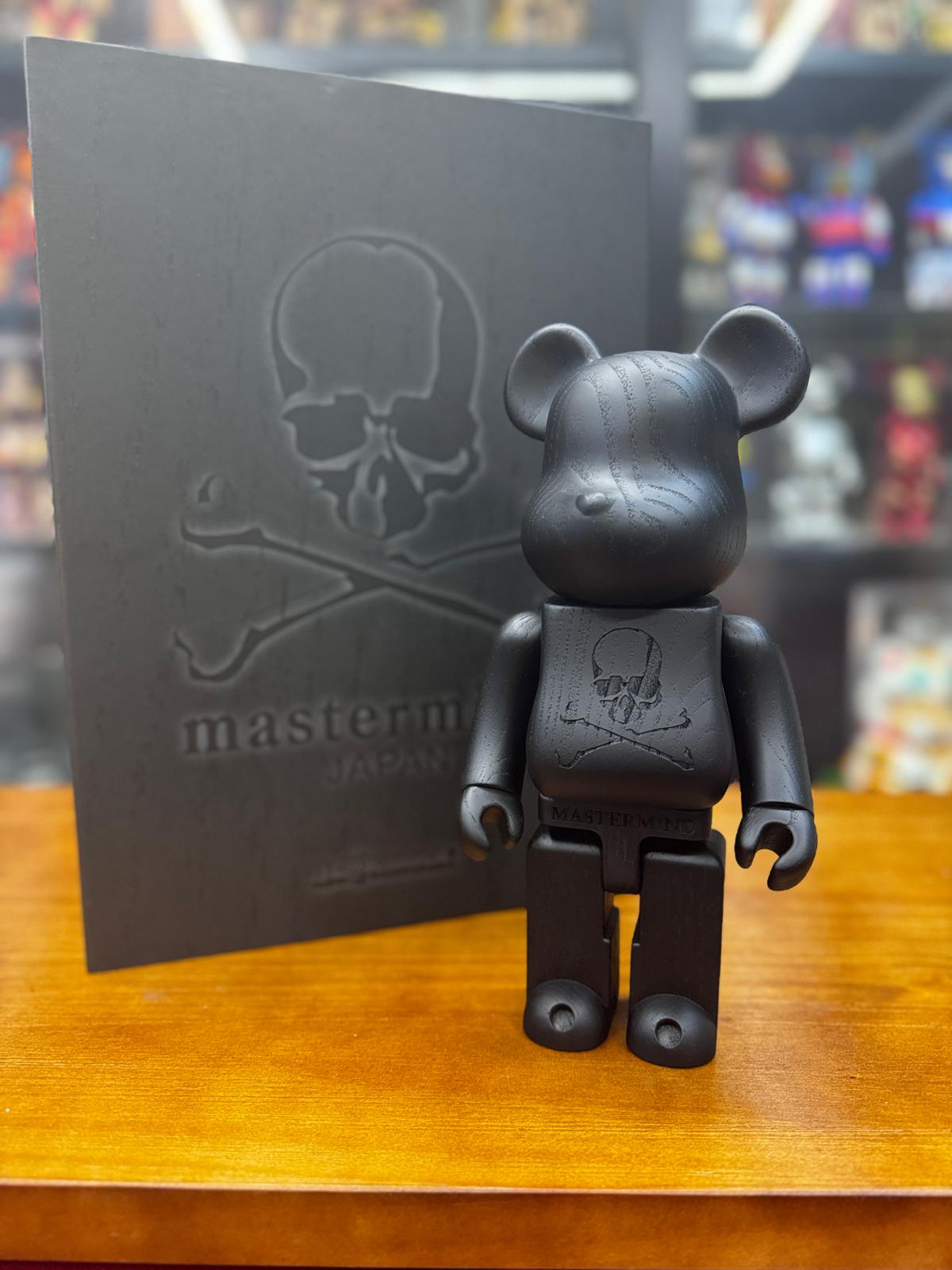 400％ BE@RBRICK カリモク mastermind JAPAN 墨黒