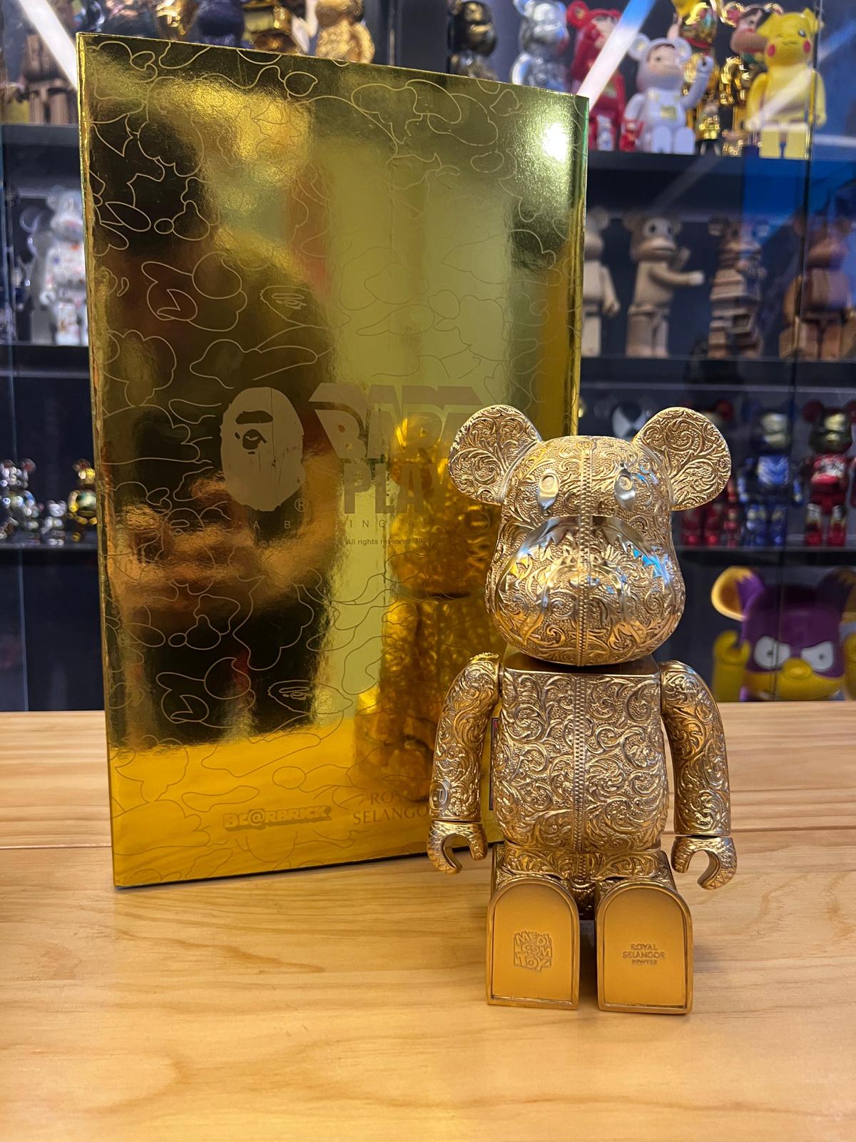 400％ Be@rbrick BAPE(R) Shark Royal Selangor Gold