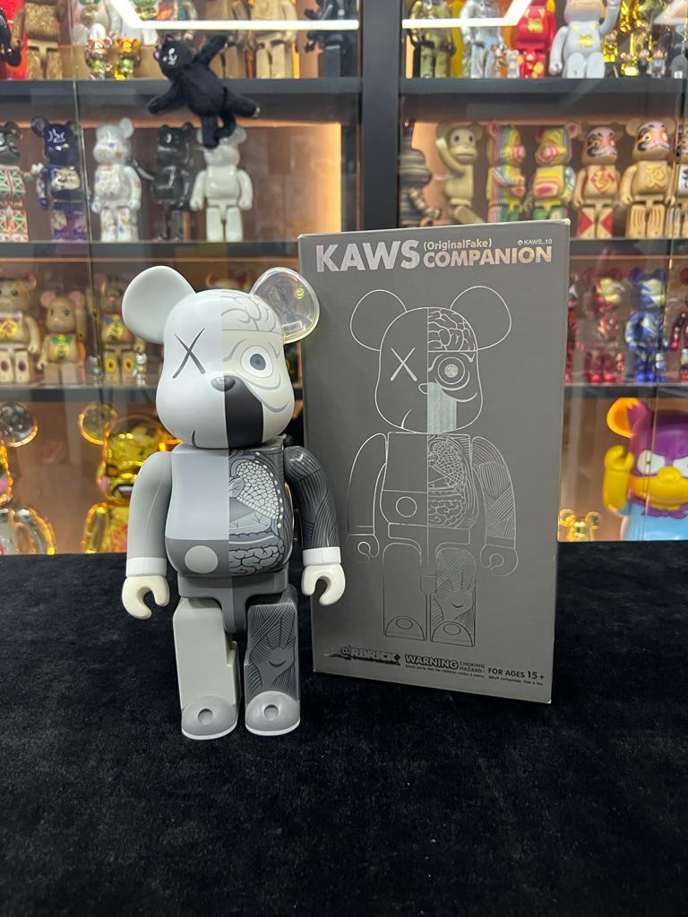 Set of 3 pcs 400% Be@rbrick x Kaws Original Fake (Black / Grey / brown) 黑/灰/紅 半解