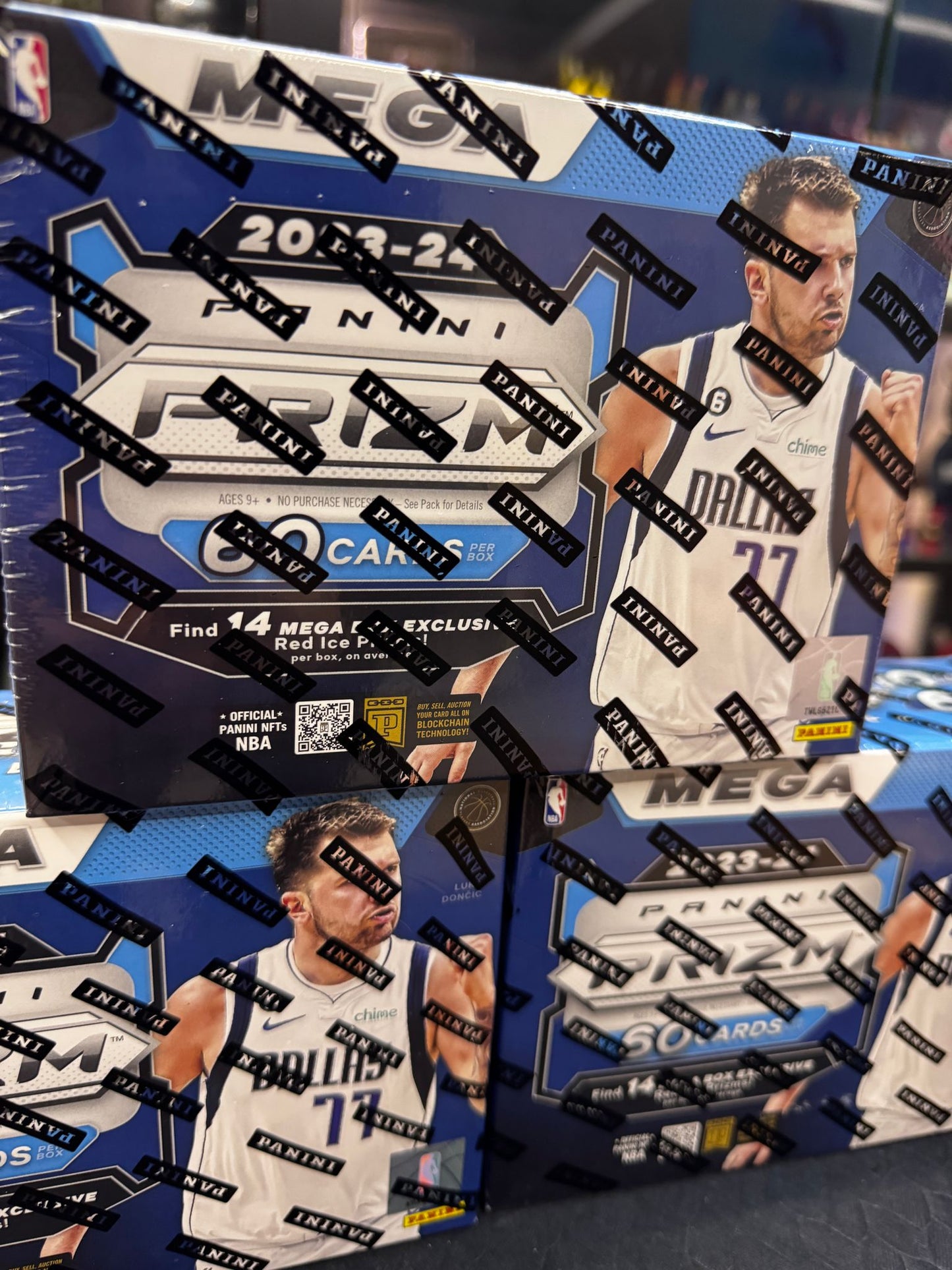 2023-24 Panini NBA Prizm Basketball Trading Card Mega Box (60 Cards)