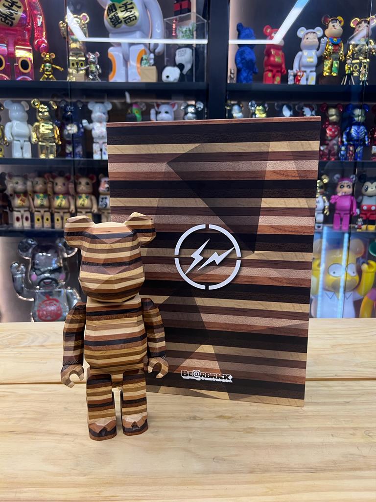 400% Be@rbrick Karimoku Fragment Polygon-Horizon (Wood 木)