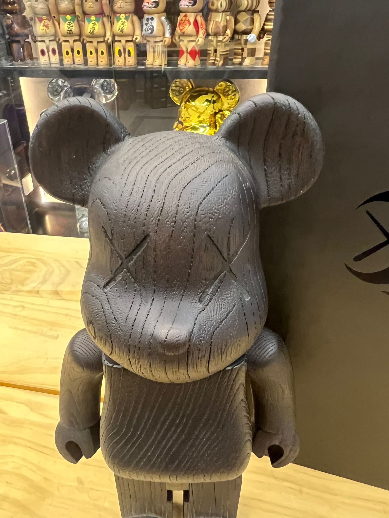 400% Kaws NexusVII Wooden Be@rbrick (Black)