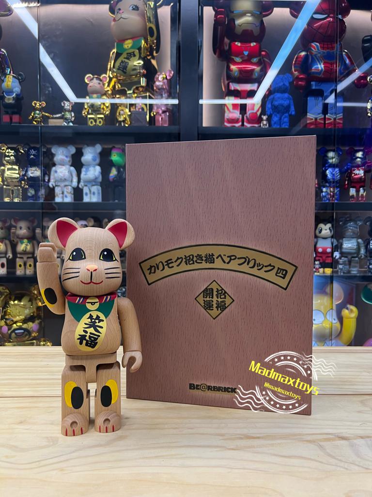 400％ Be@rbrick カリモク 招き猫 四 笑福 招財貓 (Neko Maneki Lucky Cat)