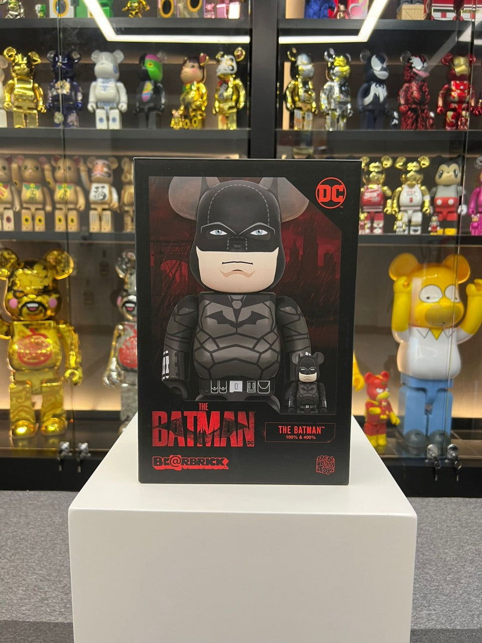 100% & 400% Be@rbrick The Batman (Black)